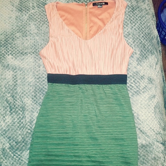 Forever21 peach, army green color with gold zipper - Picture 2 of 3